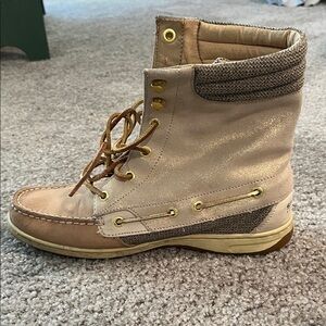 Sperry Tan and Cream Combat Boots